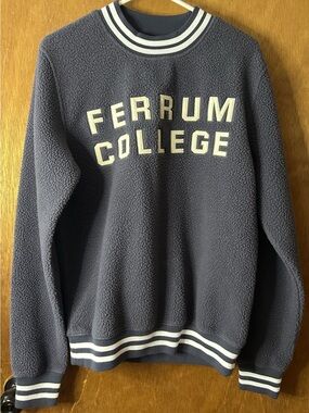 Champion Ferrum College Fleece Crewneck 💙✨